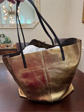 Gold Metallic Leather Linde Gallery Tote Bag with Black Straps